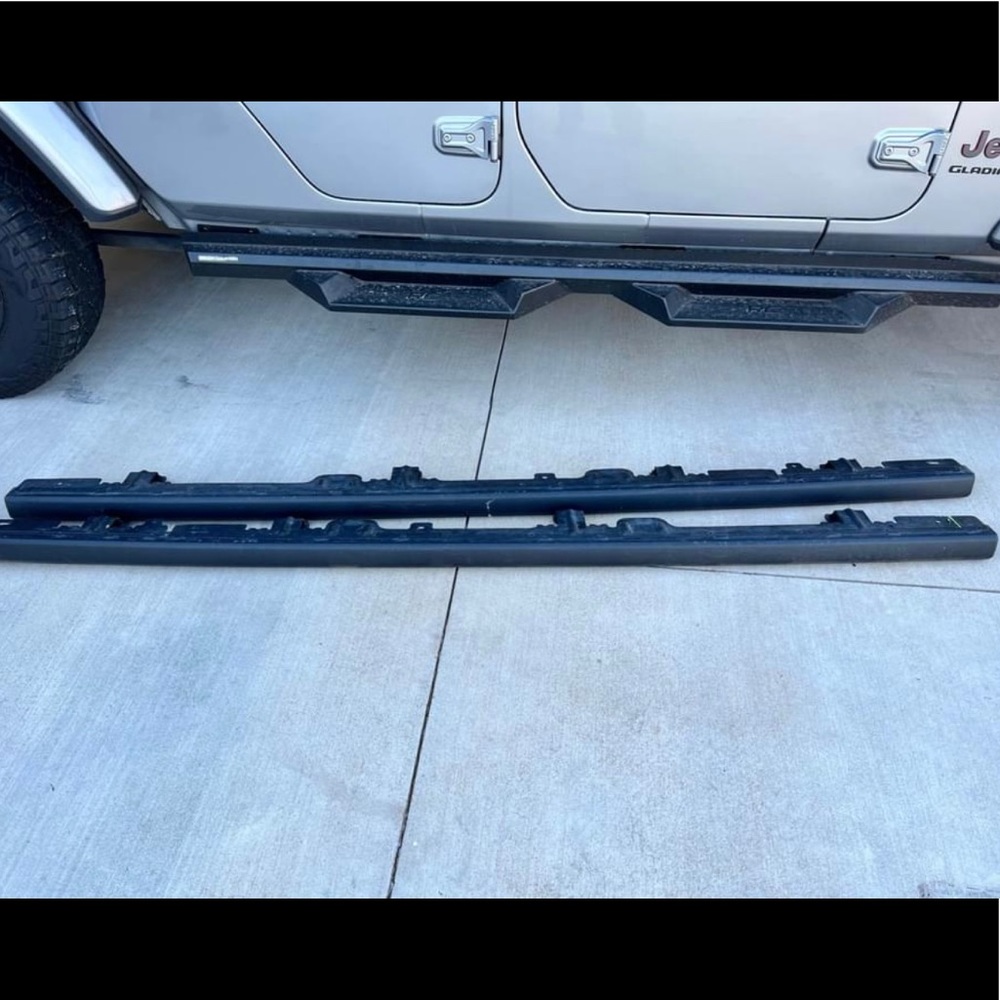 2018-2020 JEEP Gladiator Rubicon JL ROCK RAILS 4-DOOR SATIN BLACK POWDERCOATED